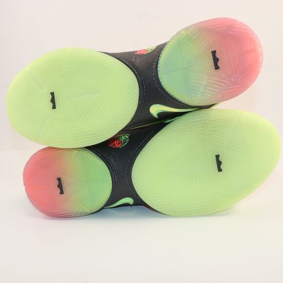 Nike LeBron 22 “Crown Jewel” White Neon Size 11.5 VNDS FZ1094-101 - Picture 5 of 7